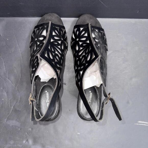 Pierre Dumas Black Tooled Faux Leather Classic Chic Boho Wedge Sandal Platform - Picture 6 of 15